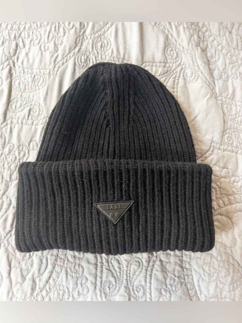 NWT LÄST 100% Extra Fine Merino Wool Beanie Cap Black One Size